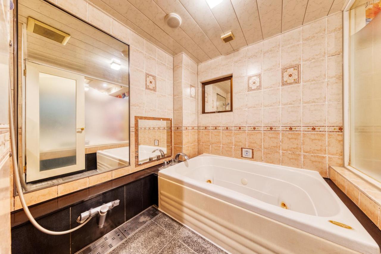 Hotel Atlantis Hawaiian Resorts (Adults Only) سايتاما المظهر الخارجي الصورة
